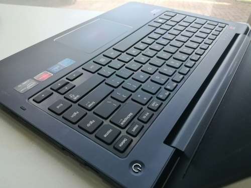 **Super ULTRABOOK**SAMSUNG SERIES 5 530u *i5-3320M*500gb+30GB SSD*READON GRAPHICS*JBL SOUND*